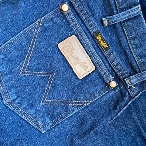 Men’s Wrangler cowboy cut Slim fit jeans: 34x34